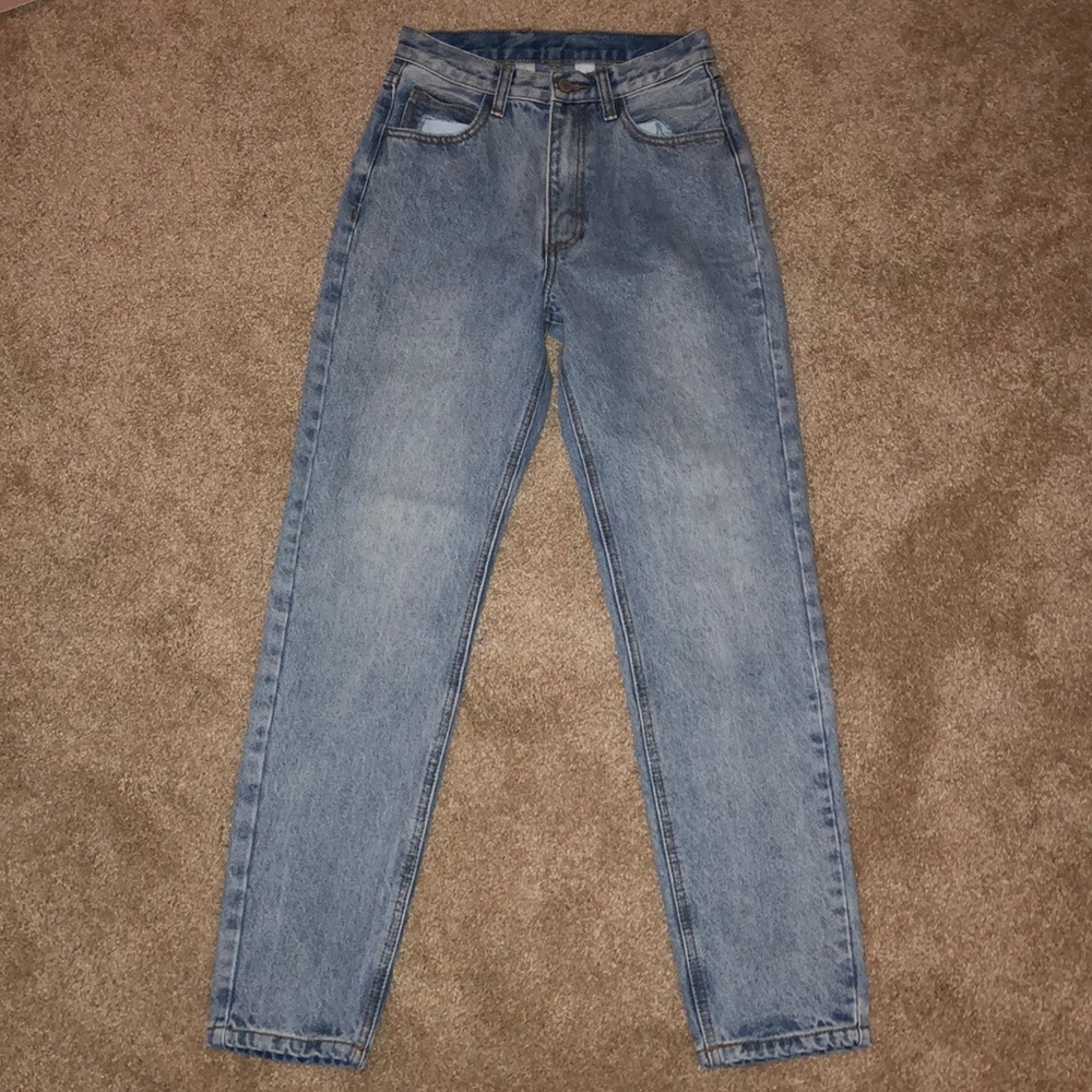 Brandy Melville Jane Light Wash Jeans